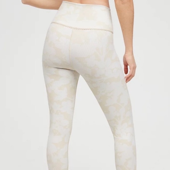 aerie offline ribbed floral legging 7/8 - Picture 3 of 10